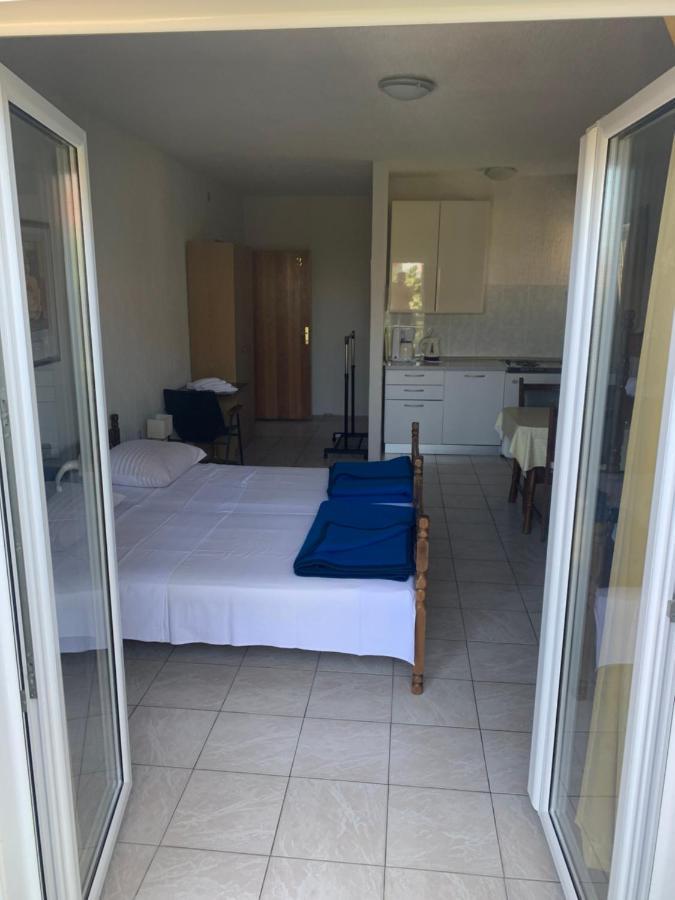 Apartmani Dzapo Srima Luaran gambar