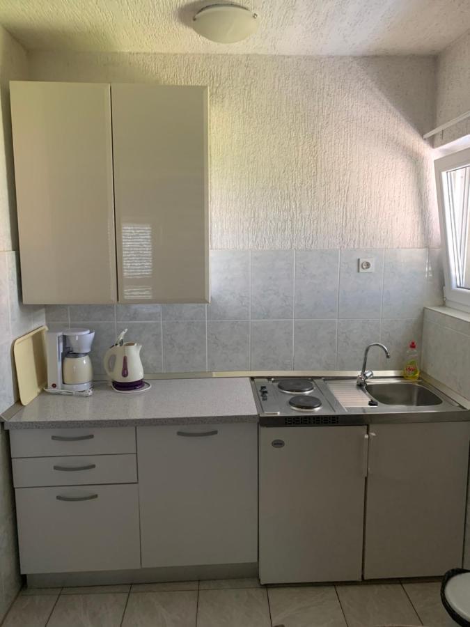 Apartmani Dzapo Srima Luaran gambar